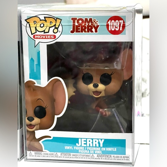 Tom and Jerry Funko Pop! Unbelievably Cute MINT in soft protectors. - Picture 4 of 6